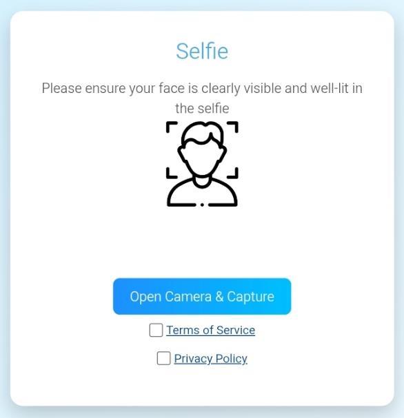 Selfie capture with face frame